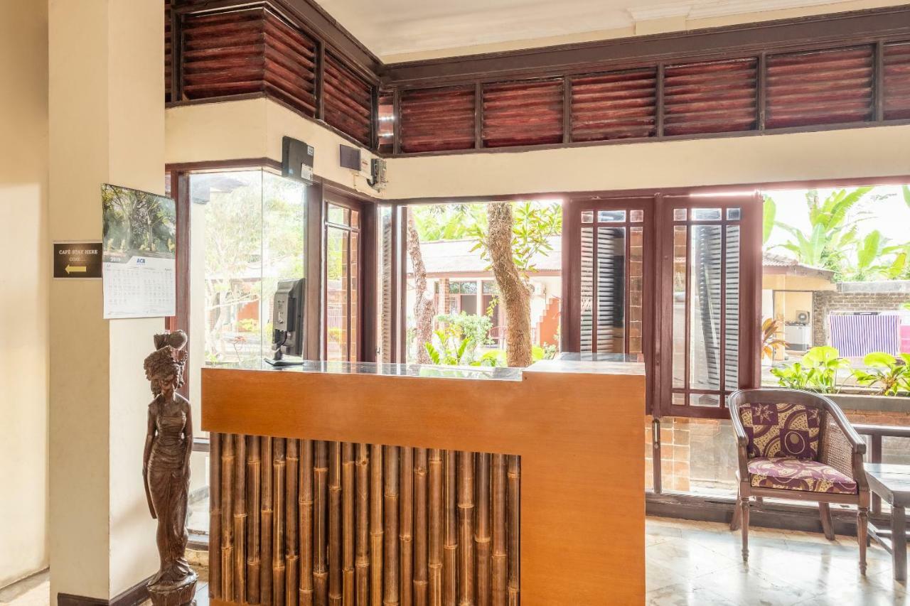 Oyo 951 Cempaka Ratu Beach Resort Sukabumi Exterior photo