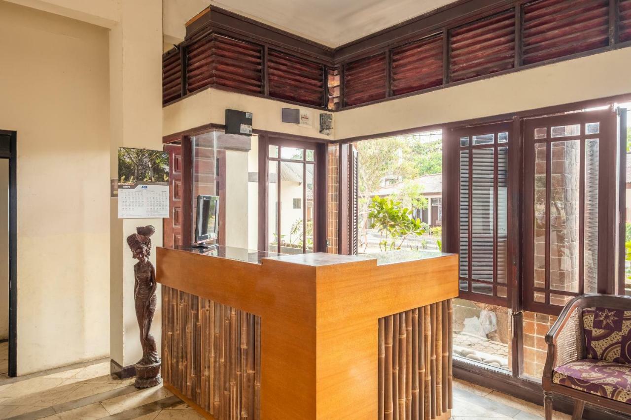 Oyo 951 Cempaka Ratu Beach Resort Sukabumi Exterior photo